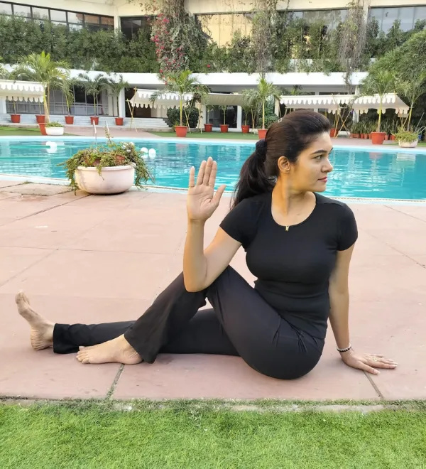 Best Yoga Teacher Near Vishwakarma Industrial Area